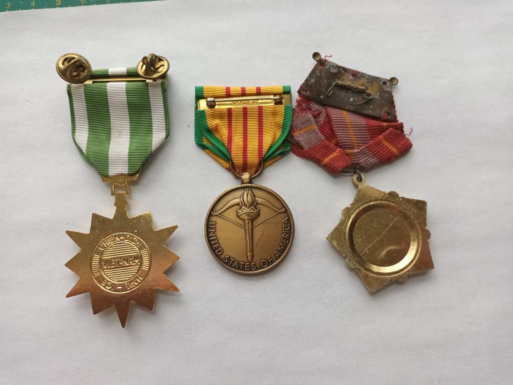 Vietnam related medals - US and Vietnamese.