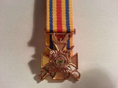 SAPS Gold Cross for Bravery - miniature
