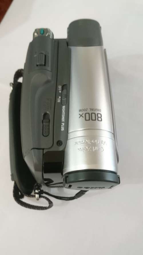 Sony DCR-HC28 MiniDV Handycam Tape Camcorder with 20x Optical Zoom - Vintage Collectors