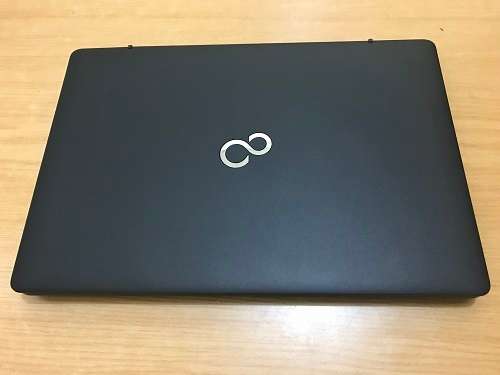 FUJITSU A556 | 6TH GEN CORE i5-6200U | 8GB RAM | 500GB HDD | 15.6" LED | DVD | WEBCAM | WIN10 PRO