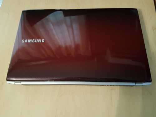 SAMSUNG R730 | Dual-Core 2.30GHz | 3GB RAM | 250GB HDD | 17" LED | DVD | WIN10