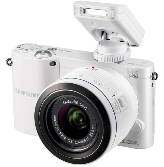 SAMSUNG NX1000 20.3MP WITH 20-50mm OIS + FLASH | BOXED