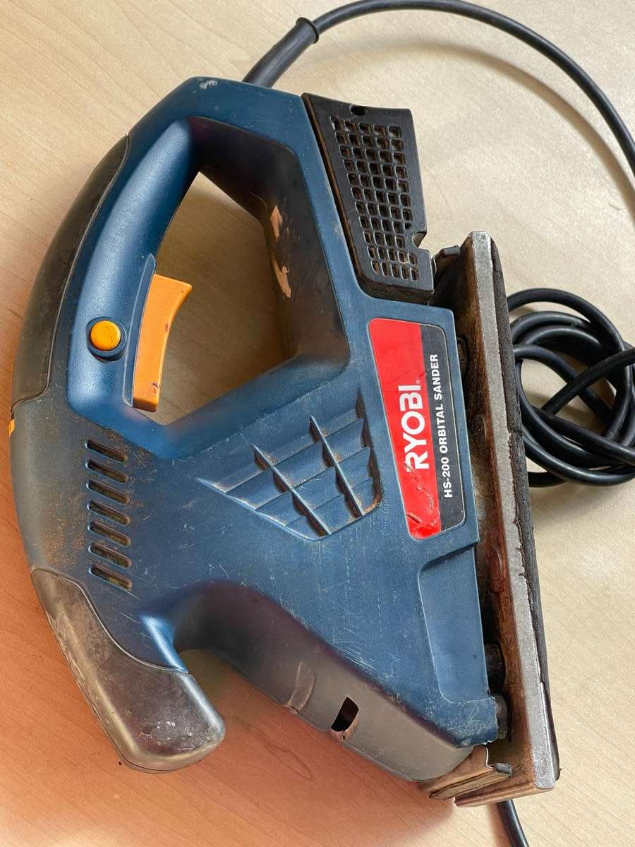 RYOBI HS-200 ORBITAL SANDER 200W