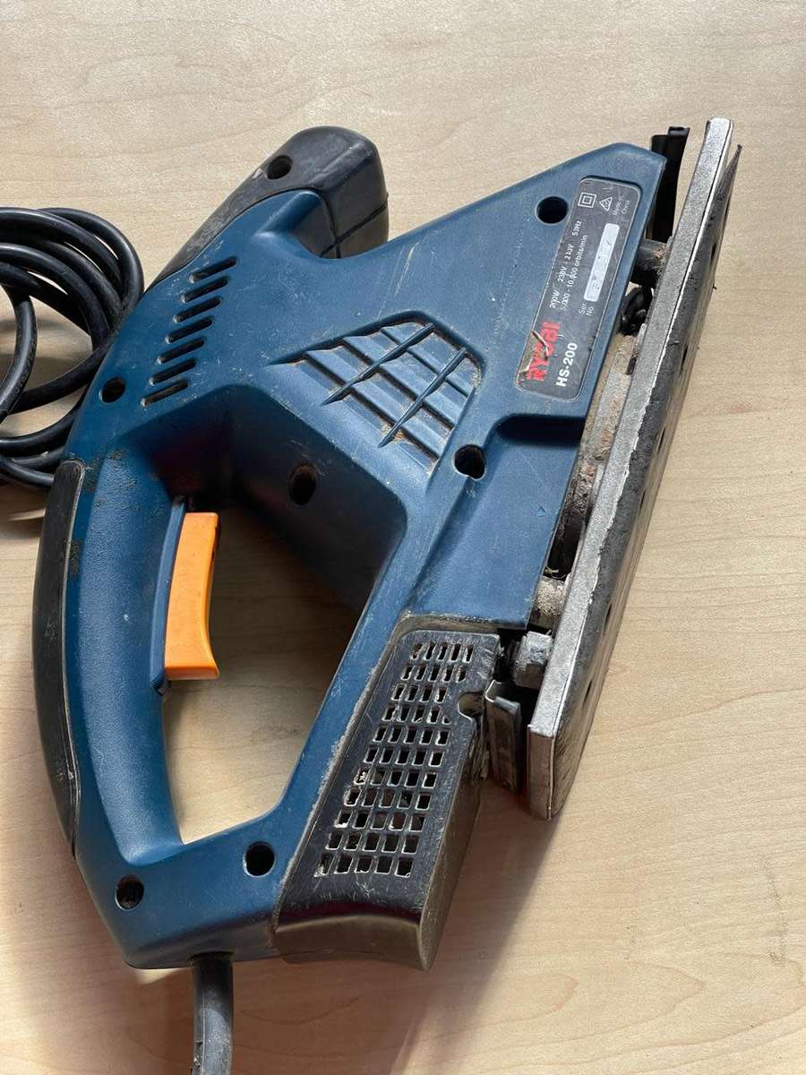 RYOBI HS-200 ORBITAL SANDER 200W