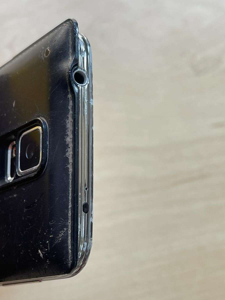 Samsung Galaxy S5 16GB LTE (SM-G900F)