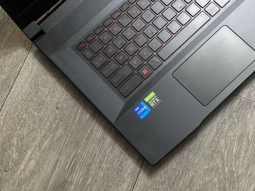 MSI KATANA GF76 11UE GAMING LAPTOP 11th Gen CORE I7 16GB DDR4 512GB NVMe SSD 17.3 FHD 6GB RTX 3060