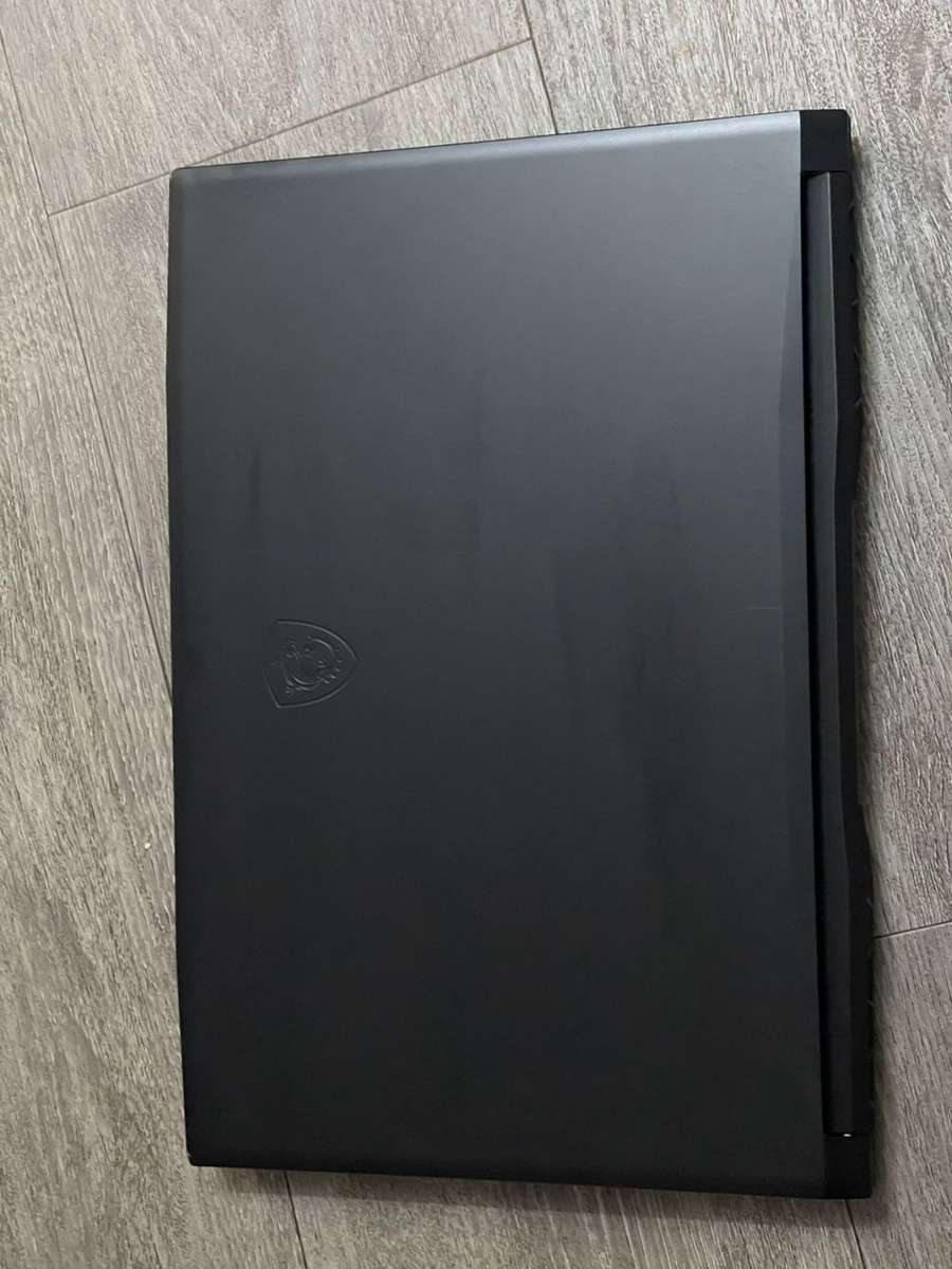 MSI KATANA GF76 11UE GAMING LAPTOP 11th Gen CORE I7 16GB DDR4 512GB NVMe SSD 17.3 FHD 6GB RTX 3060