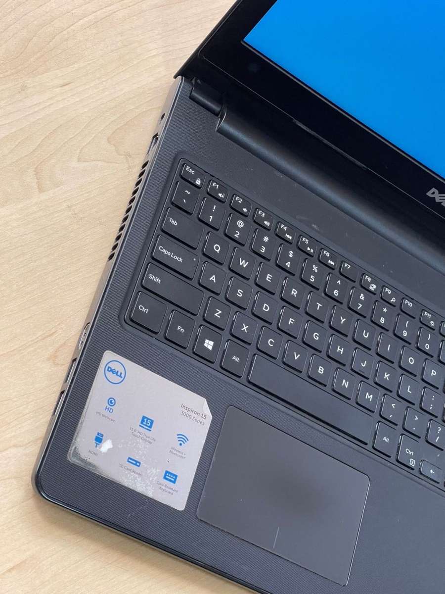DELL INSPIRON 15 3000 | 7TH GEN CORE i3-7100U | 8GB RAM | 1TB HDD | 15.6 LED | WIN10
