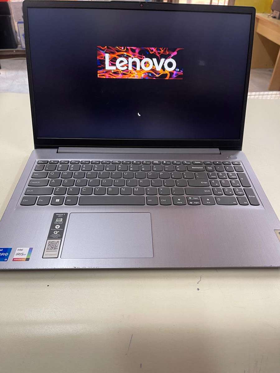 LENOVO IDEAPAD 3 | 11TH GEN CORE i5-1135G7 | 8GB DDR4 | 1TB HDD | 15.6 IPS FHD | WIN11