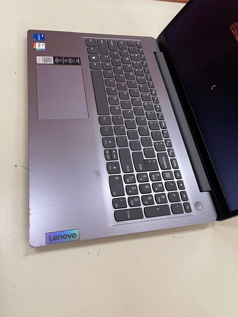 LENOVO IDEAPAD 3 | 11TH GEN CORE i5-1135G7 | 8GB DDR4 | 1TB HDD | 15.6 IPS FHD | WIN11