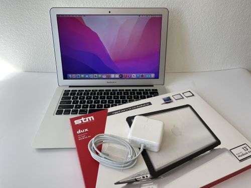 Apple MacBook Air 13` 2015 1.6GHz Core i5 4GB 128GB