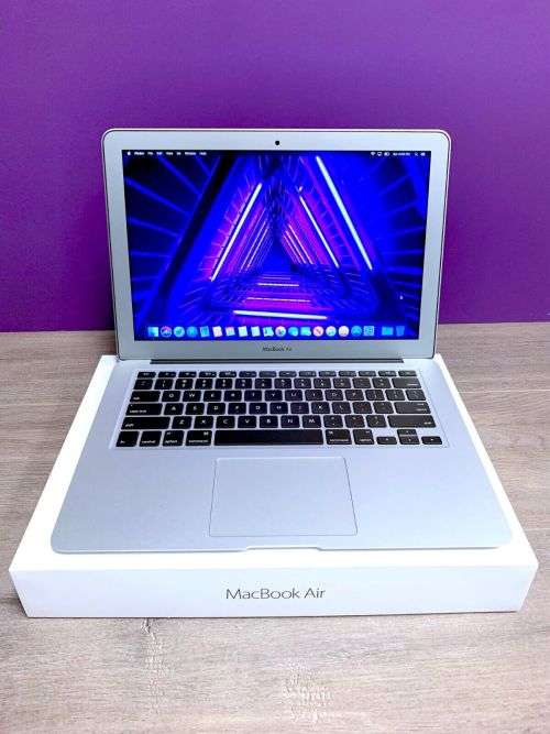 APPLE MACBOOK AIR 13` 2017  INTEL i5 8GB RAM 128GB SSD MAC OS MONTEREY