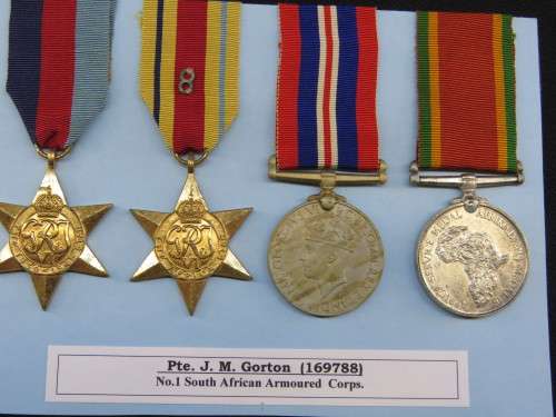 WW2 GROUP (4) - 8th ARMY. - S.A.ARMOURED CAR REGIMENT