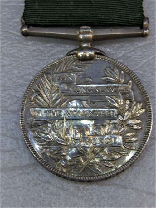 VICTORIAN VOLUNTEER FORCE LONG SERVICE  MEDAL  - NATAL MOUNTED RIFLES