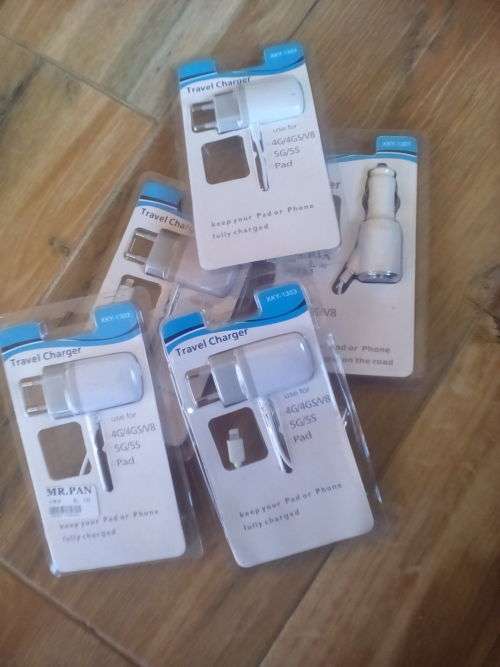 joblot i phone chargers 1 bid for 5 chargers