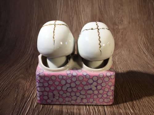 Vintage Skull Nodder Salt and Pepper Shakers - Japan