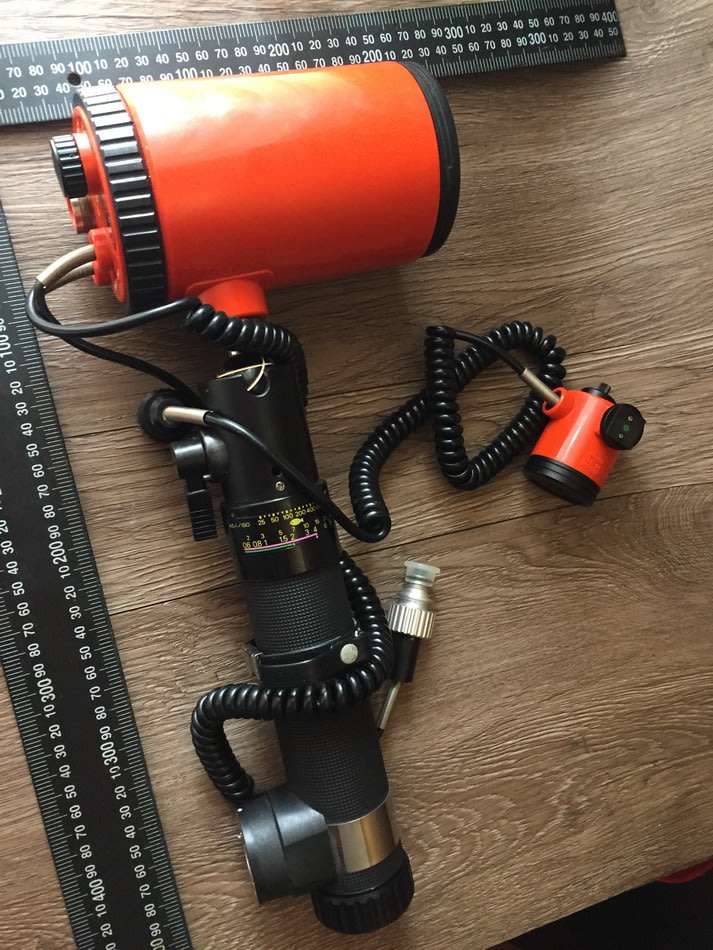 Vintage Nikonos SB-101 Underwater Speedlight