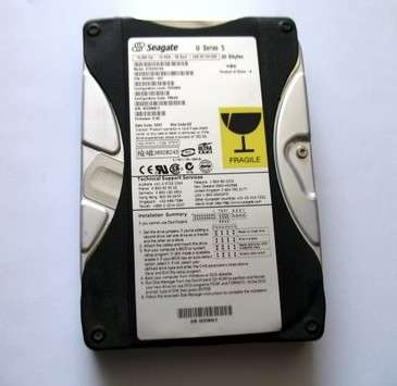 2 X 20GB SEAGATE ST320410/3A 3.5" HARD DRIVES