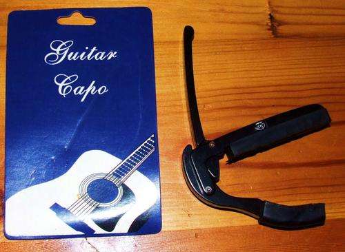 Capo for Guitar - Acoustic / Electric - Snap on design!