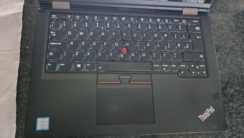 Lenovo ThinkPad X380 Yoga 13.3-inch FHD Intel Core i7-8550U 16GB