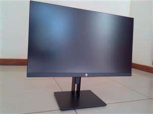HP Z23n G2 23-inch Gaming Display 75Hz IPS