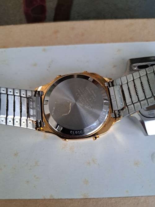 Broken Quartz Watches