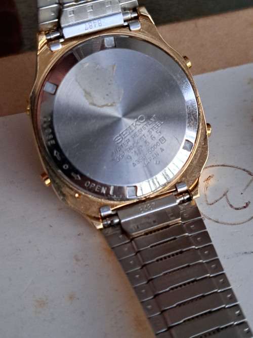 Broken Quartz Watches