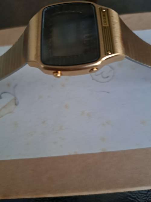 Broken Quartz Watches