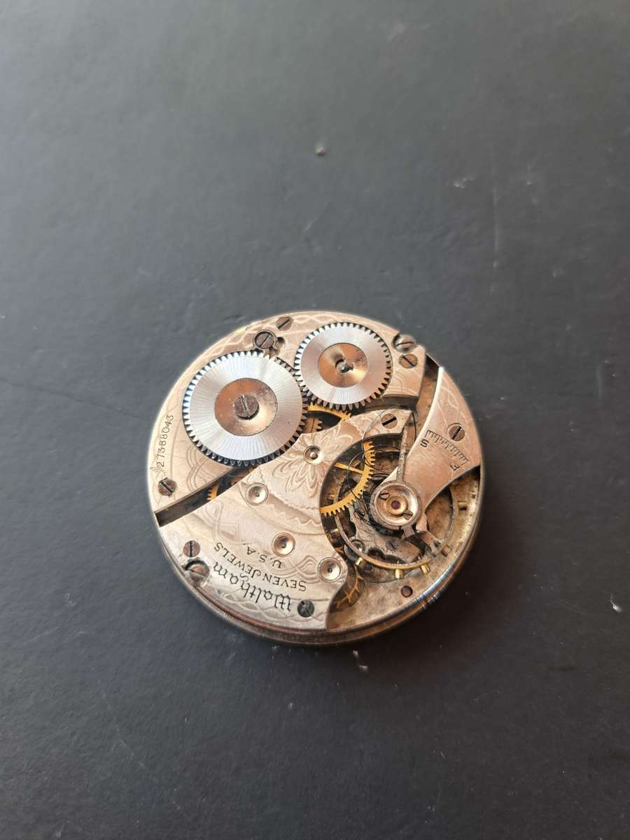 Waltham Pocket Watch Movement(NOT WORKING)