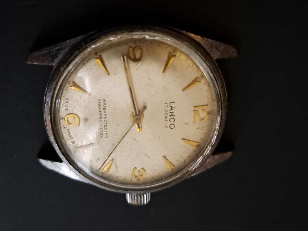 Broken Lanco Watch (R1 Auction)