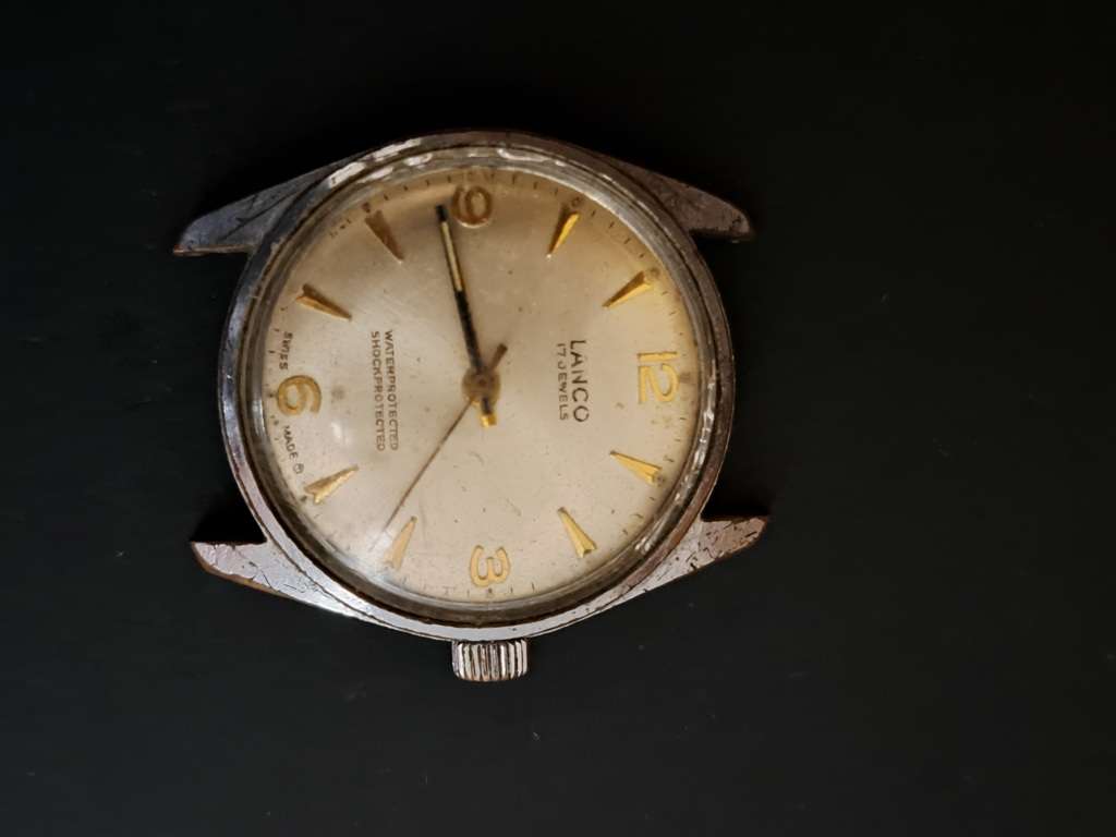 Broken Lanco Watch (R1 Auction)