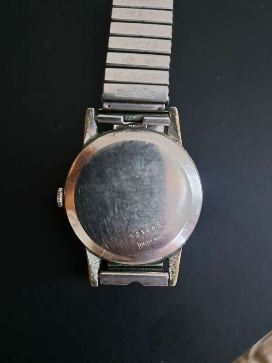 Broken Dugena Watch(Sold for spares or repairs)
