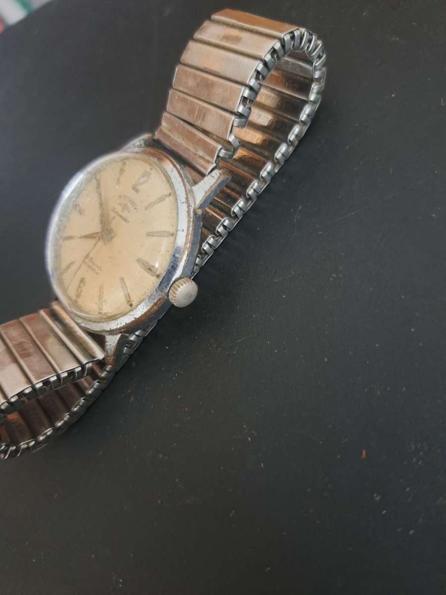 Broken Rotary Watch (Not running)
