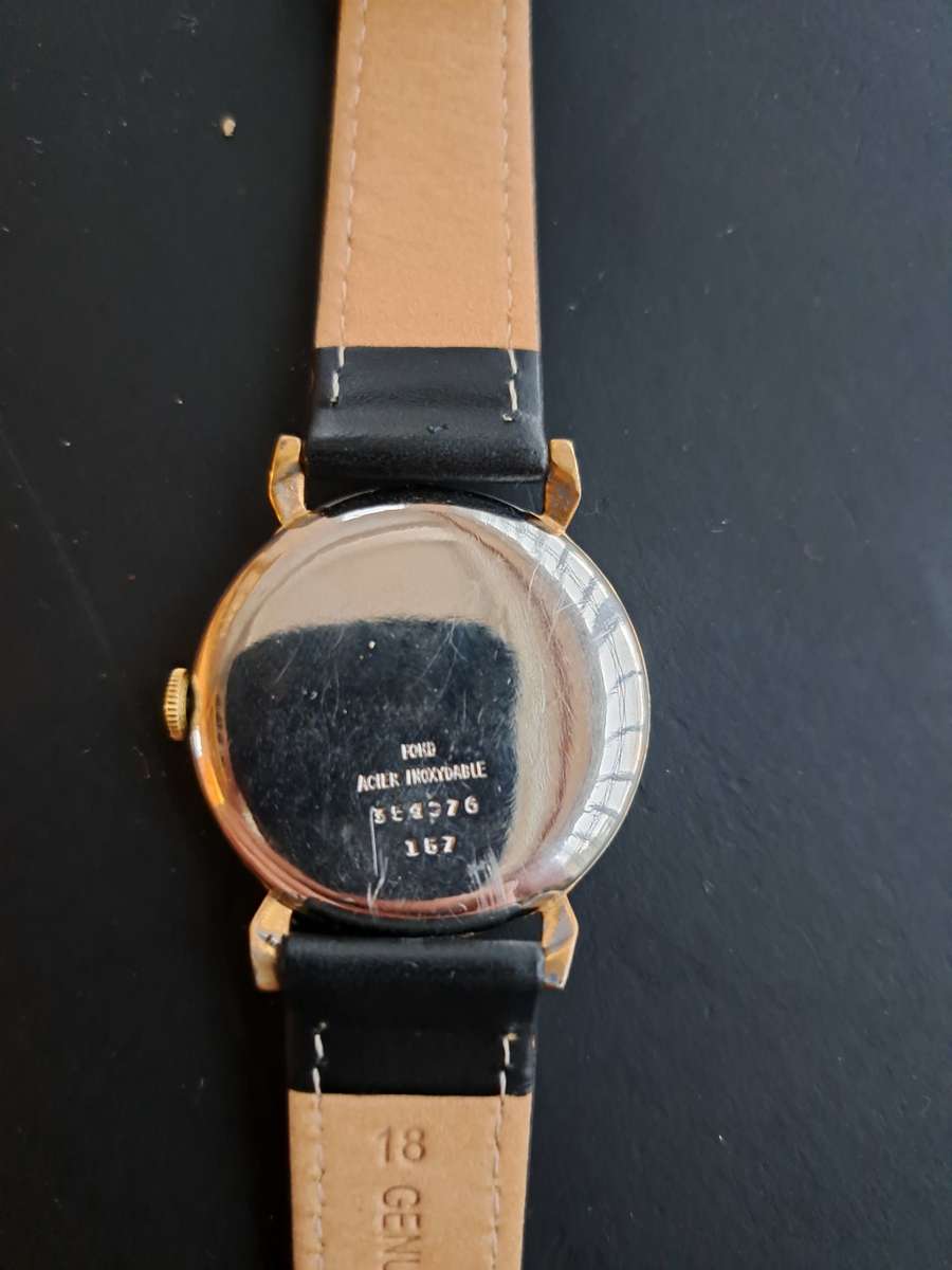 Old Breitling Watch (Losing Time)