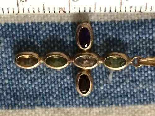 Stunning multi coloured cross 9ct gold