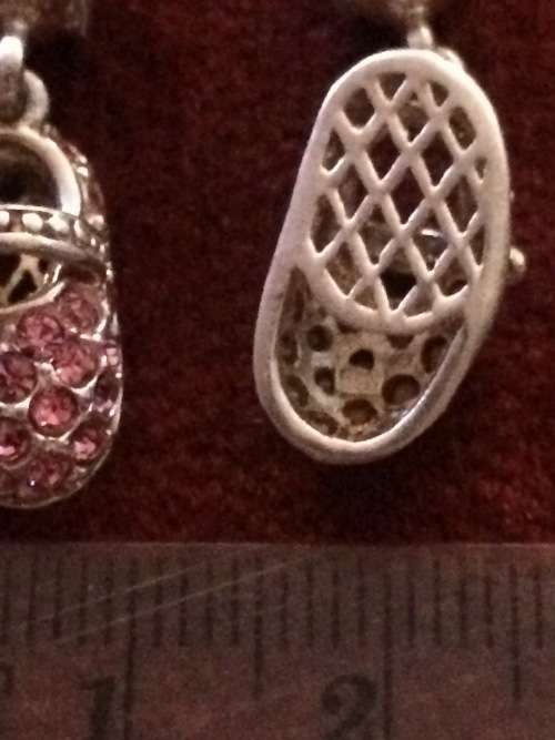 CRAZY R1!!!! Pandora style charms