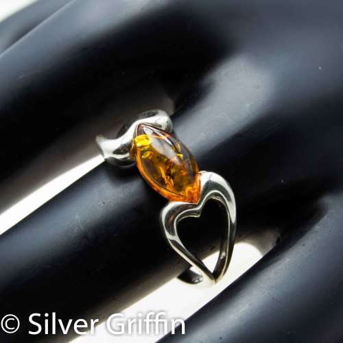BALTIC AMBER,925 SILVER RING, SIZE 8 1/2 IMPORTED FROM EUROPE