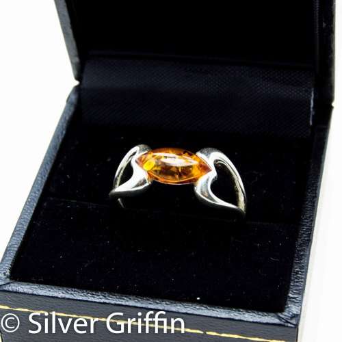 BALTIC AMBER,925 SILVER RING, SIZE 8 1/2 IMPORTED FROM EUROPE