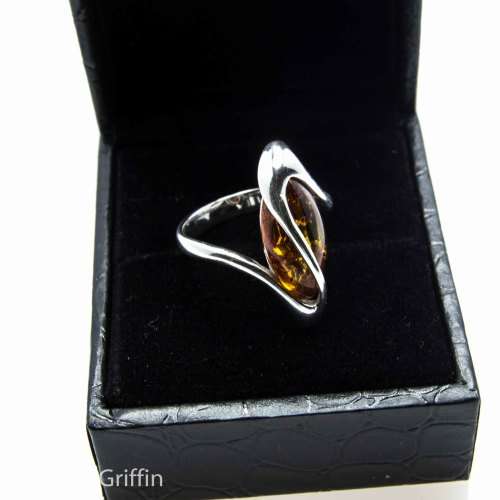 IMPORTED FROM EUROPE BALTIC AMBER 925 SILVER RING