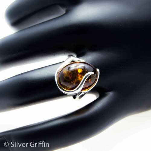 BALTIC AMBER "LIQUID GOLD" 925 SILVER RING IMPORTED FROM EUROPE