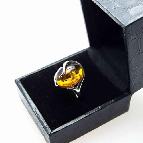 BALTIC AMBER "LIQUID GOLD" 925 SILVER RING IMPORTED FROM EUROPE