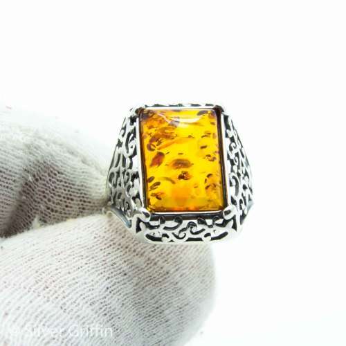"LIQUID GOLD" BALTIC AMBER 925 SILVER RING IMPORTED FROM EUROPE