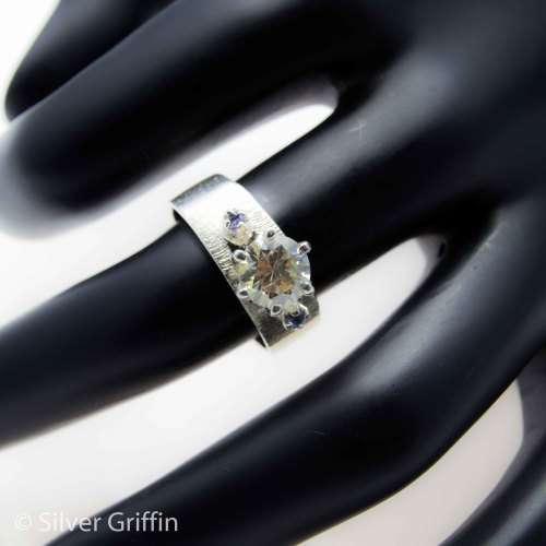 1.38 ct J-K SI2 Colour Round Cut Moissanite  925 Solid Silver Ring