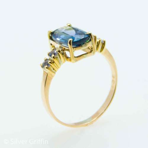 *2.92 tcw 100% Natural Tanzanite Ring  9ct Solid  Gold.