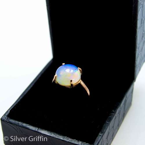 Only from Silver Griffin 3.9 ct  Natural Ethiopian Opal Set in 9ct Solid Gold.