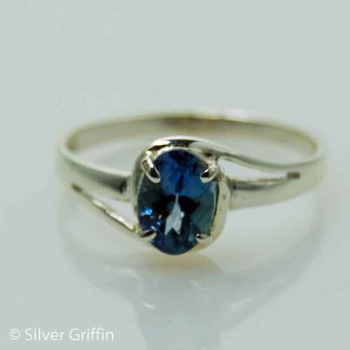 1.04ct Tanzanite 925 Silver Ring "Solid Silver & Natural Stone"