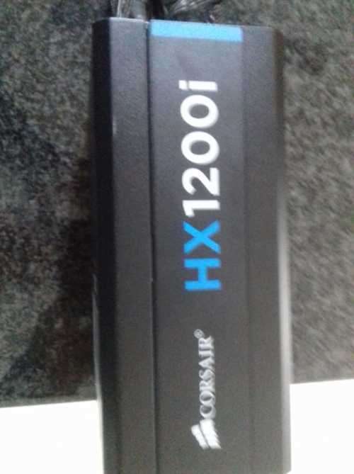 HXi Series HX1200i High-Performance ATX Power Supply 1200 Watt 80 Plus® PLATINUM Certified PSU