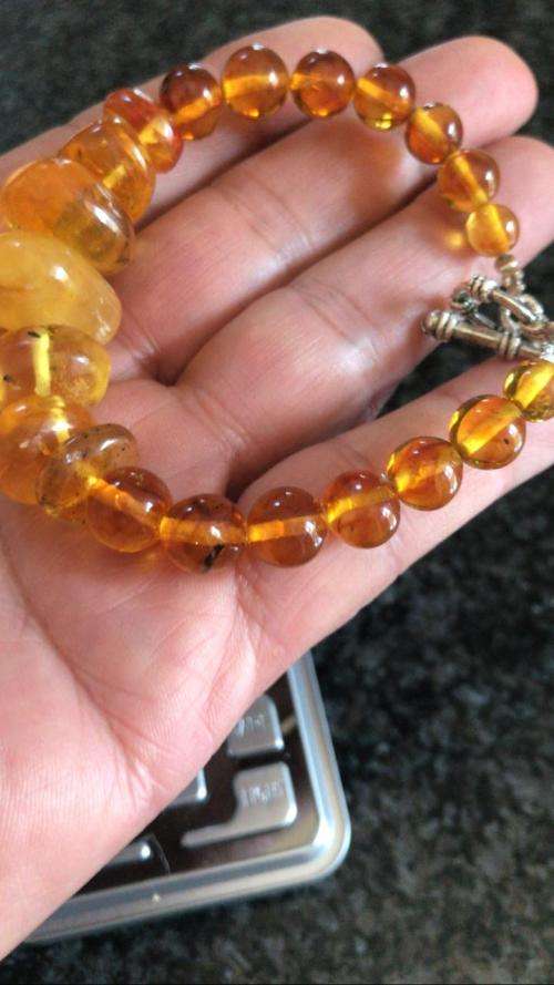 BALTIC AMBER BRACELET. NATURAL AMBER NOT MELTED.
