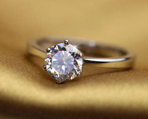 ****0.82Carat,Simulated Diamond,Classic Ring,Size 6****