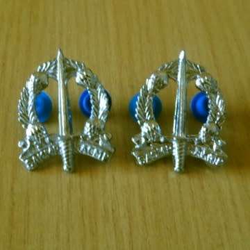 S.A Corps Of Military Police Chromed Collar Badges With Pins In Place - Pair.